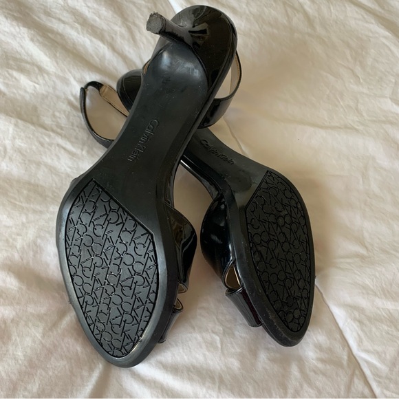 Calvin Klein Women’s Black Patent Slip-on Heels, open-toe sandal Sz 10 - Picture 3 of 8